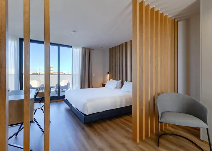 Room Select Porto - Private Parking